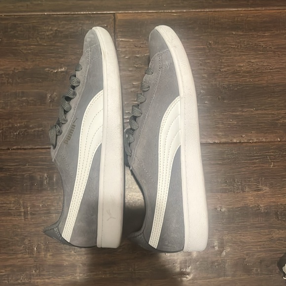 Puma in perfect condition in box - Picture 2 of 4